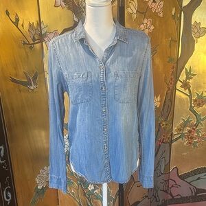 Abercrombie & Fitch Light Blue Denim Button-Up Shirt